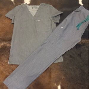 Figs Technical Collection Gray scrub set